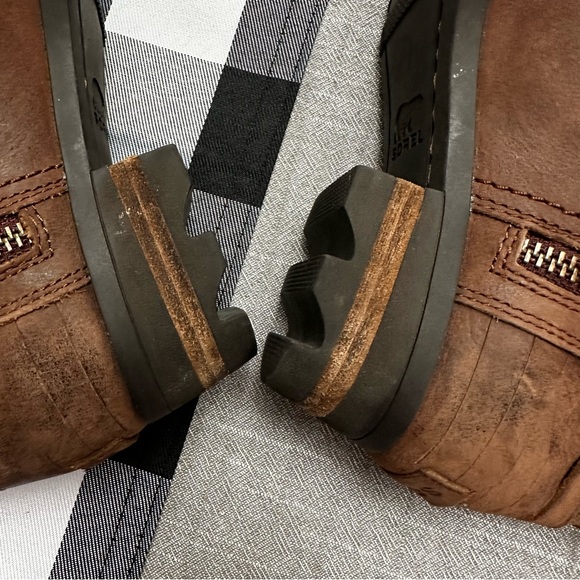 Sorel Lolla Ankle Bootie - Picture 9 of 15